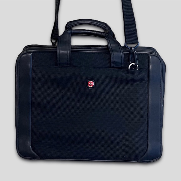 WENGER Comp-U-Folio Laptop Notebook Bag - Picture 1 of 16
